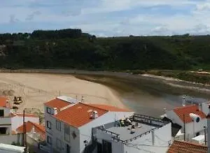 https://casa-sol-da-praia-praia-de-odeceixe.hotelaalgarve.com